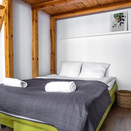 Sunset Boho Center By Uniquerent